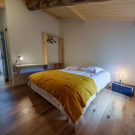 Elegante Maison 225 M2, Au Vert, 10 Personnes, 5 Chambres, 5 Salles De Bain Dom wakacyjny *