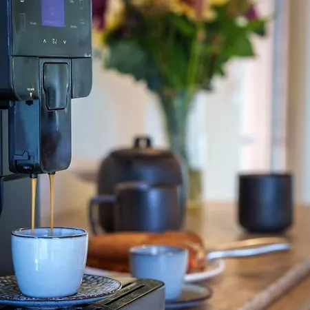 Elegante Maison 225 M2, Au Vert, 10 Personnes, 5 Chambres, 5 Salles De Bain *