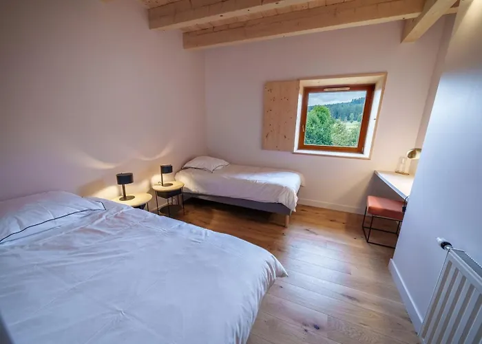 Holiday home Elegante Maison 225 M2, Au Vert, 10 Personnes, 5 Chambres, 5 Salles De Bain